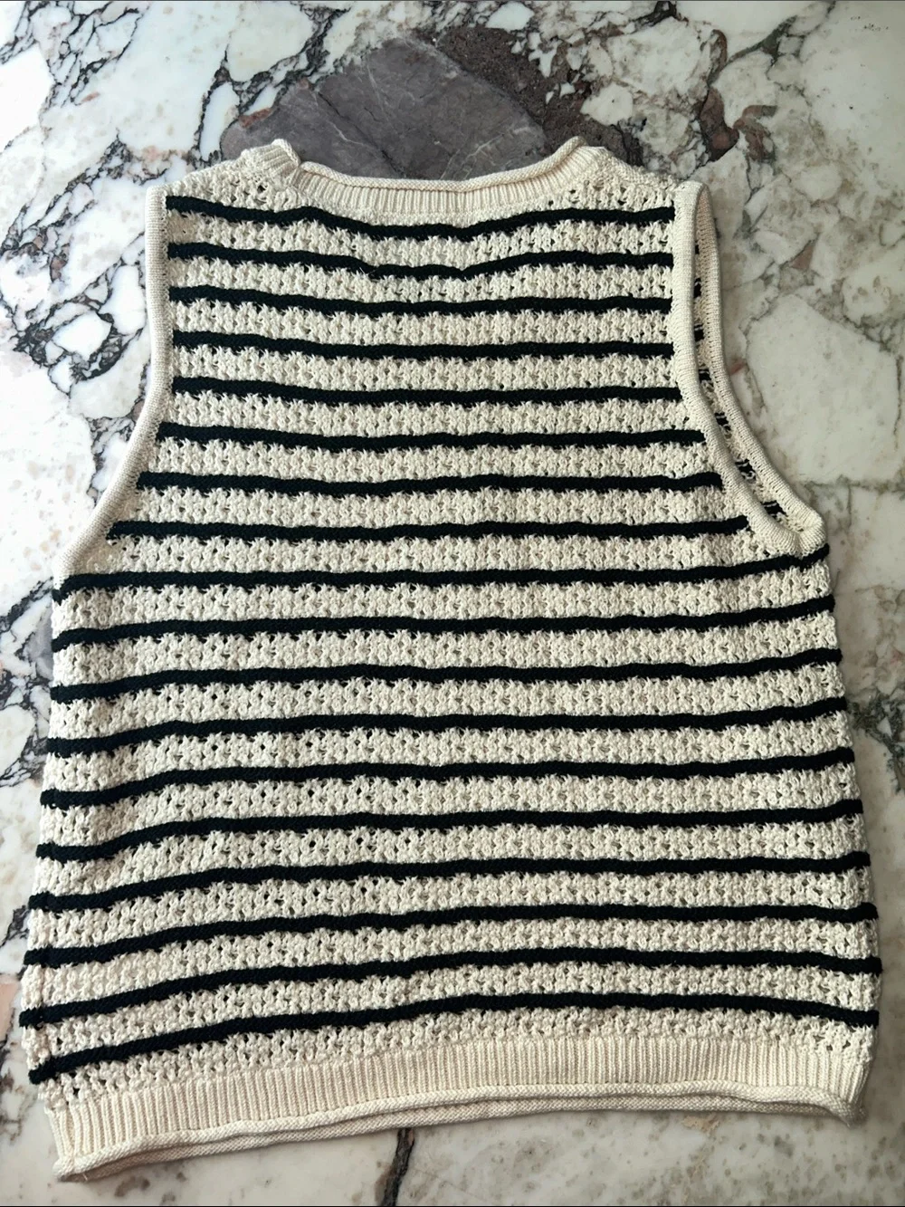 Zara Cream & Black Striped Knit Sleeveless Top size 13-14